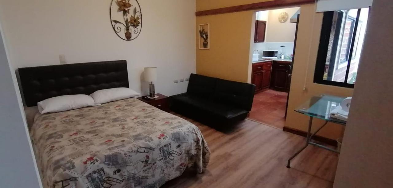 クエンカ Casatodosantos Bed & Breakfast エクステリア 写真